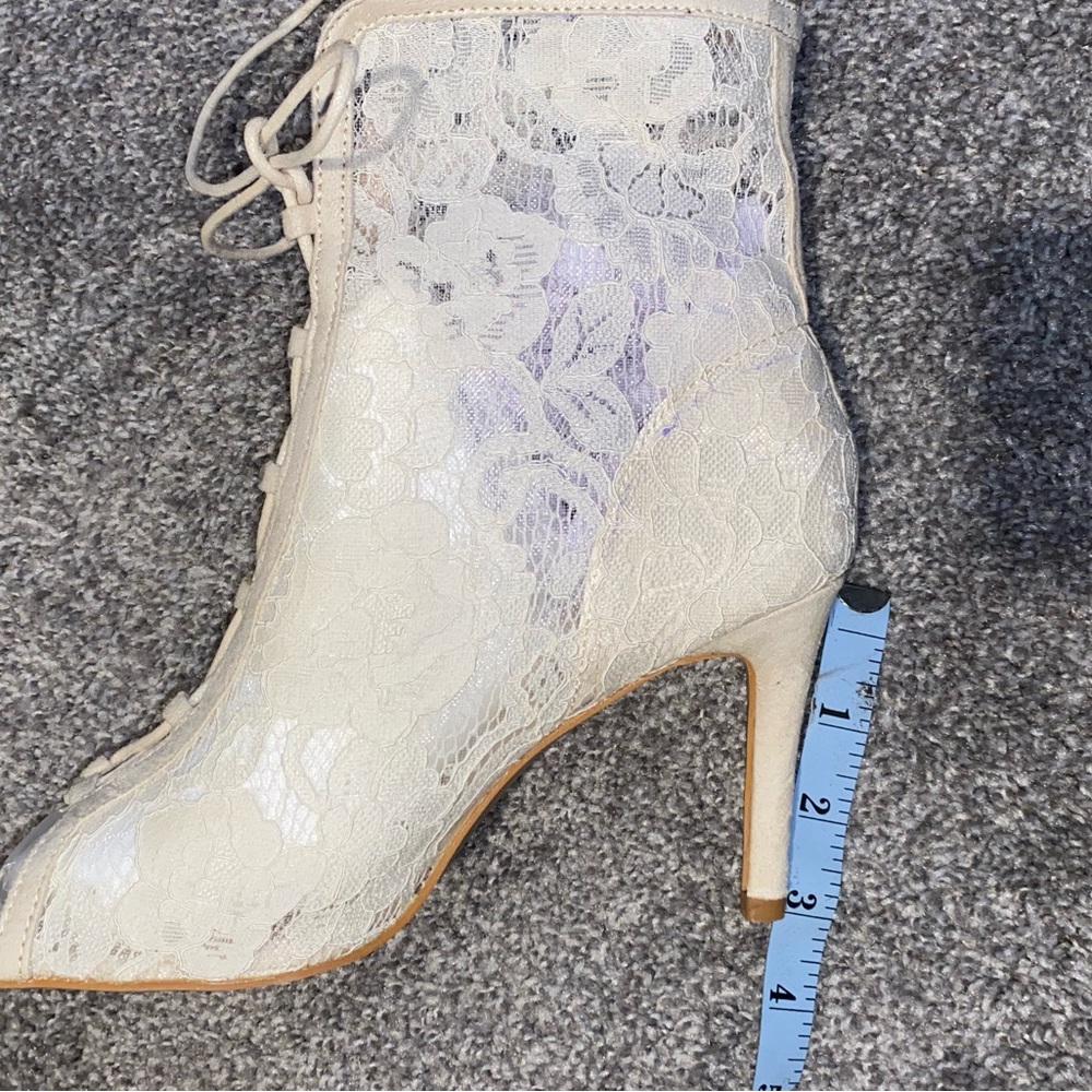 Mesh Lace Bootie - Picture 5 of 7